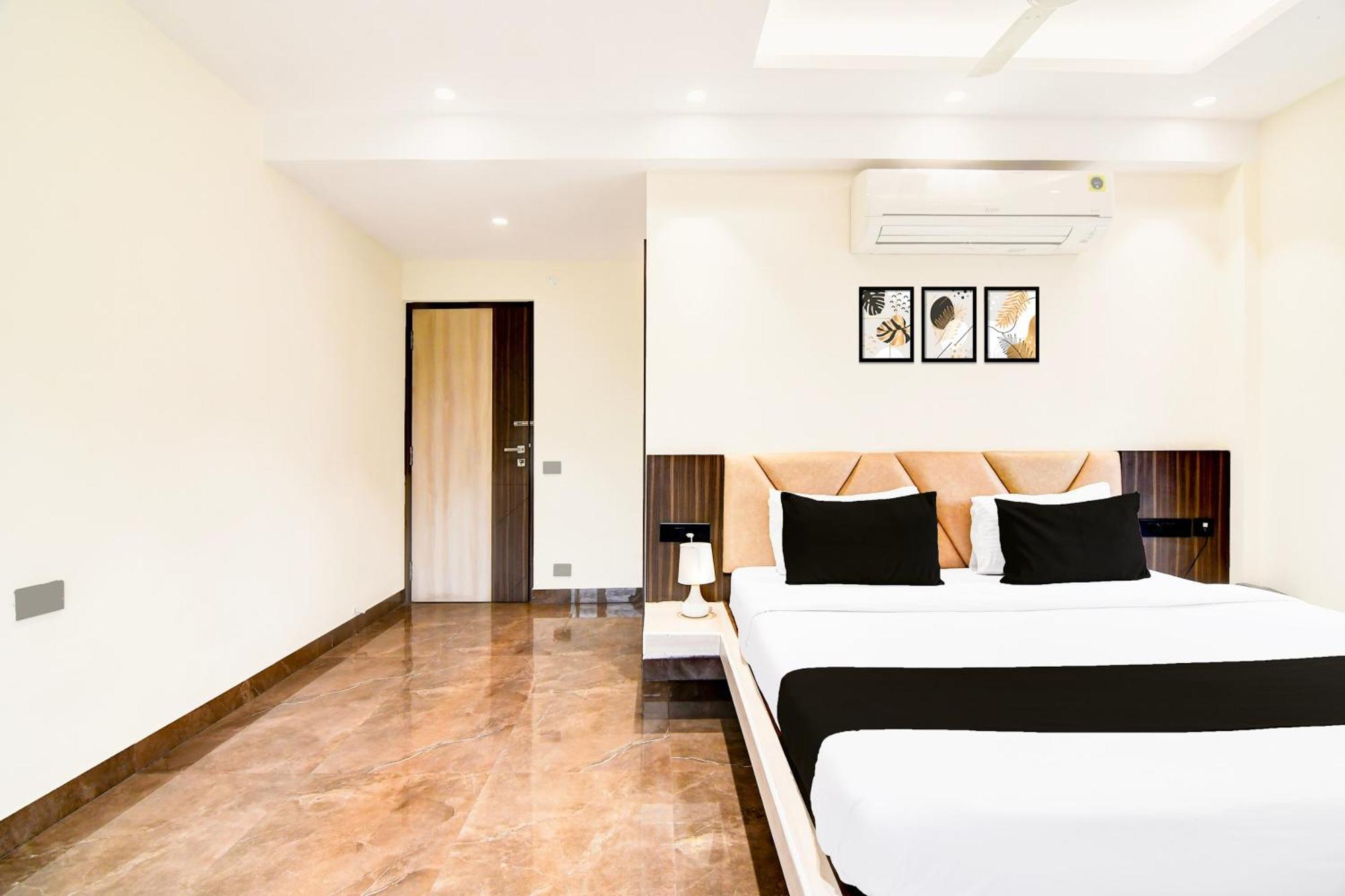 Super Townhouse New Town Near Dlf 4*